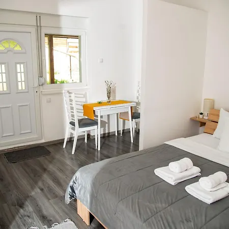 Maslacak Apartment *